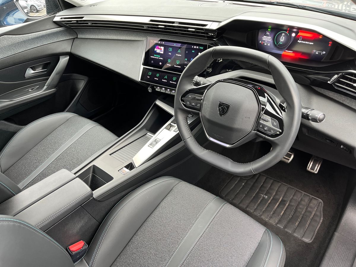 Used Peugeot 308 2023 for sale - 77368323: Photo 13