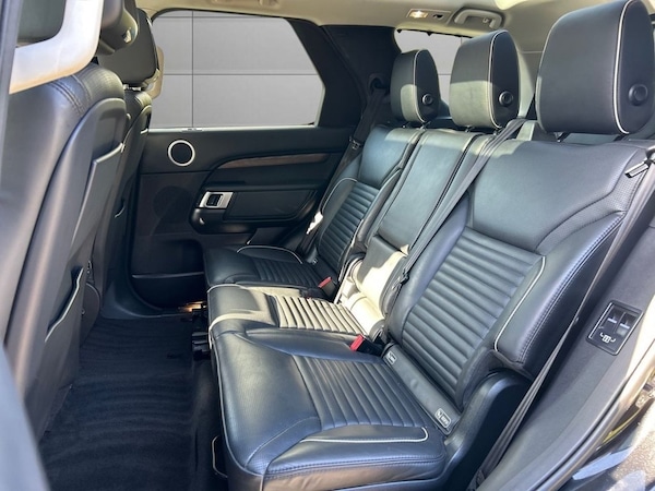 Used Land Rover Discovery 2018 for sale - 76172950: Photo 15