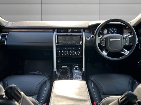 Used Land Rover Discovery 2018 for sale - 76172950: Photo 16