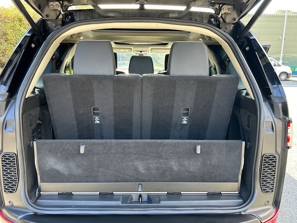Used Land Rover Discovery 2018 for sale - 76172950: Photo 29