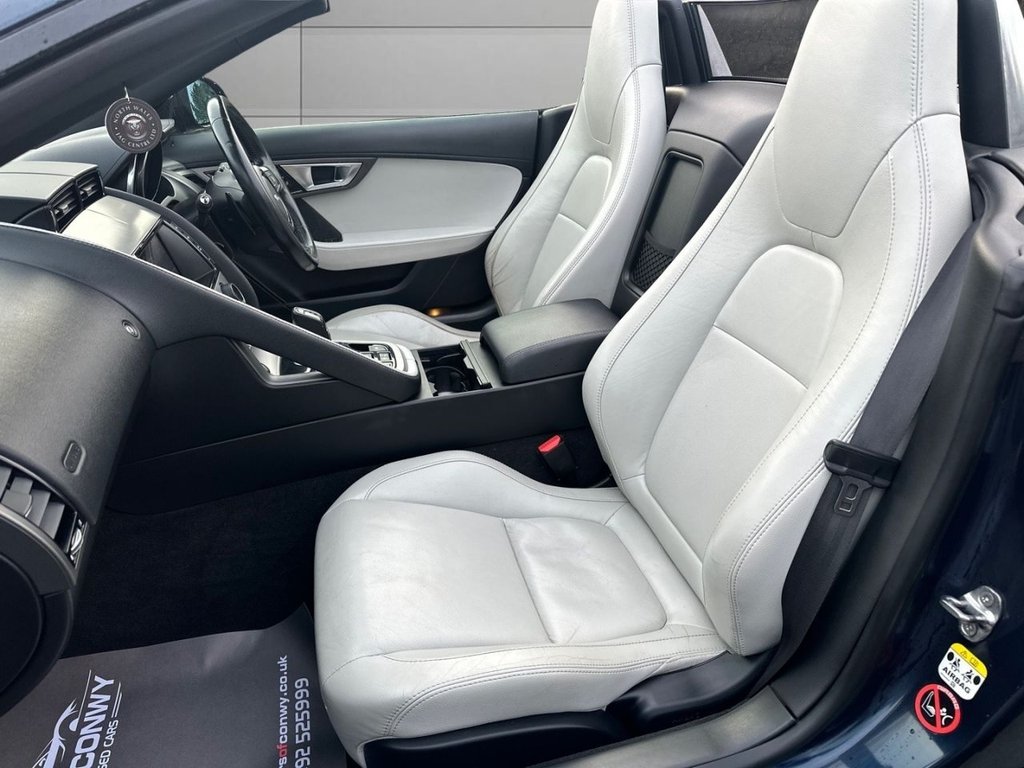Used Jaguar F-Type 2014 for sale - 77634579: Photo 15
