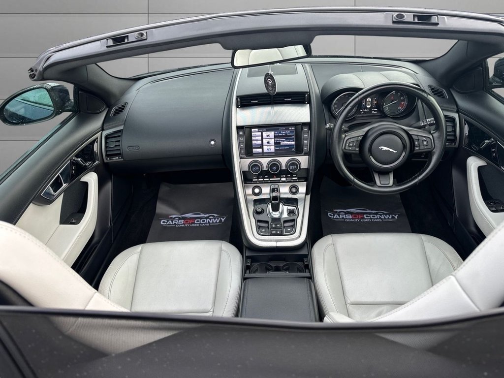 Used Jaguar F-Type 2014 for sale - 77634579: Photo 18