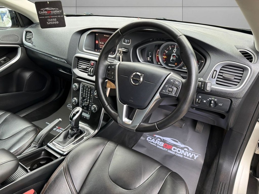 Used Volvo V40 2017 for sale - 78213010: Photo 10