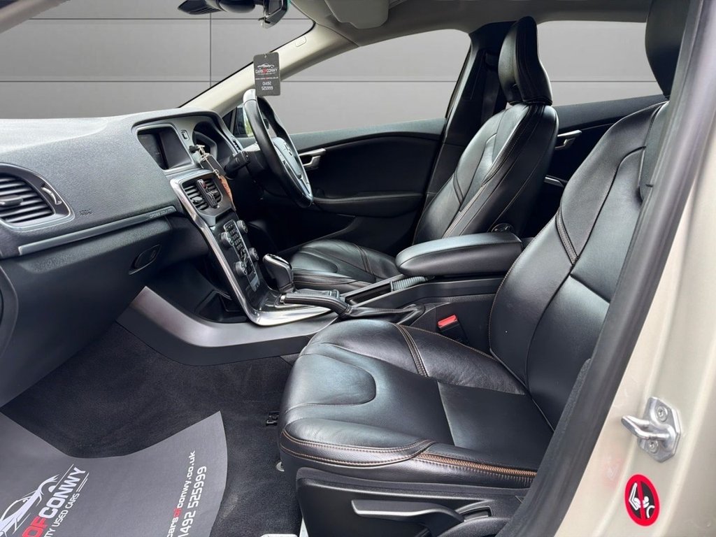 Used Volvo V40 2017 for sale - 78213010: Photo 11