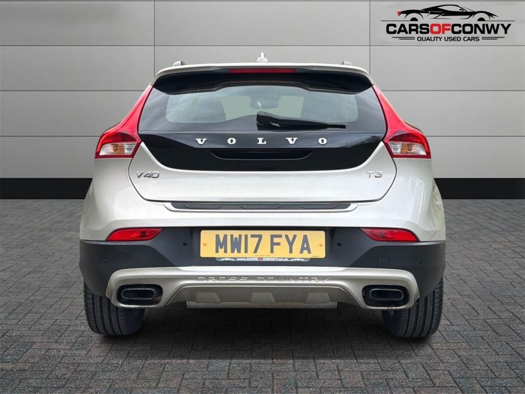 Used Volvo V40 2017 for sale - 78213010: Photo 3