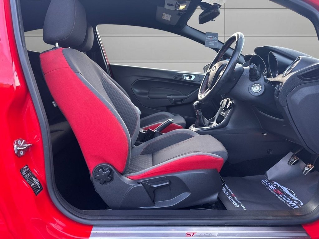 Used Ford Fiesta 2017 for sale - 76361624: Photo 11