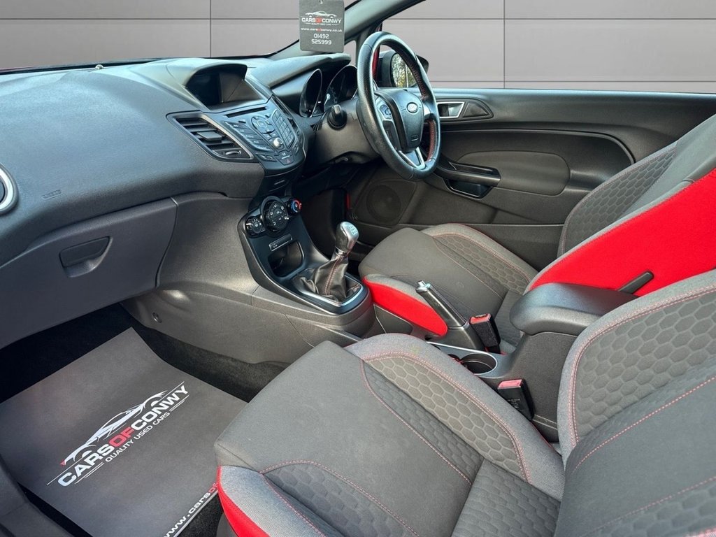 Used Ford Fiesta 2017 for sale - 76361624: Photo 14