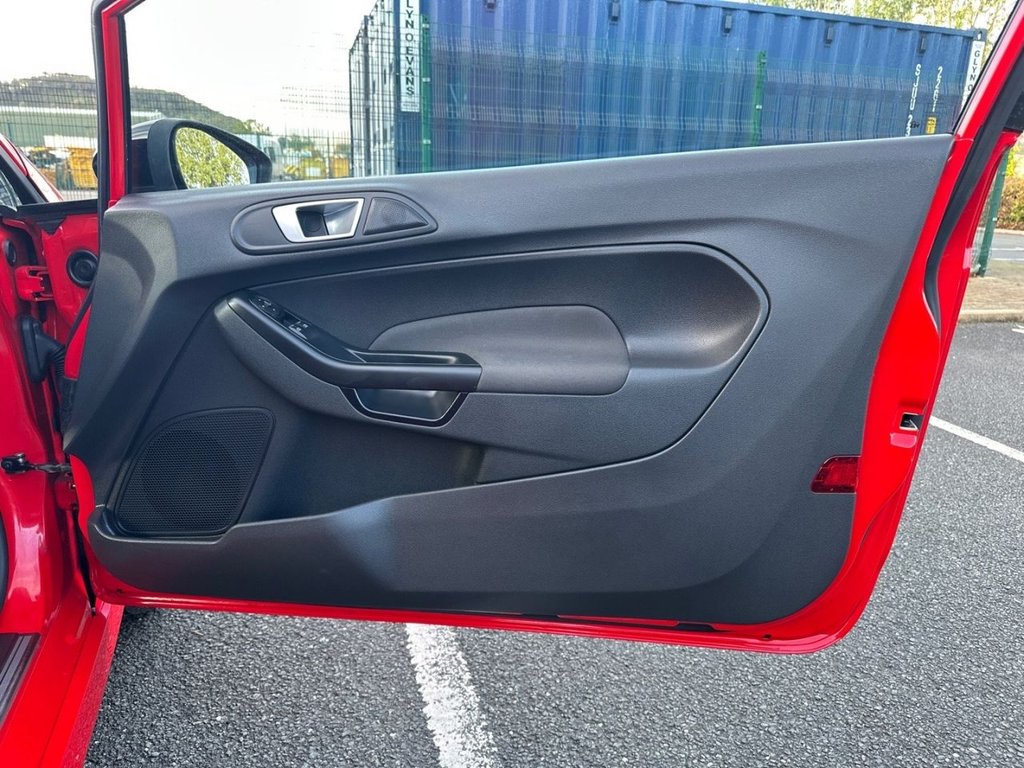 Used Ford Fiesta 2017 for sale - 76361624: Photo 22