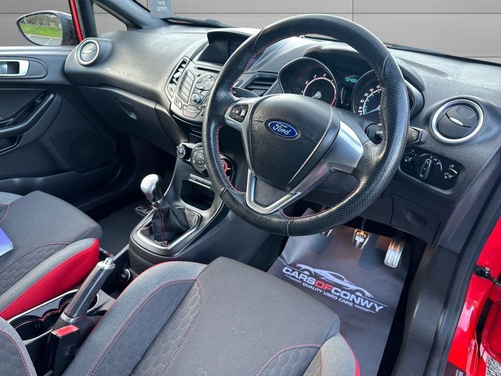 Used Ford Fiesta 2017 for sale - 76361624: Photo 9