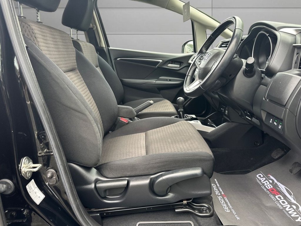 Used Honda Jazz 2018 for sale - 76185077: Photo 11