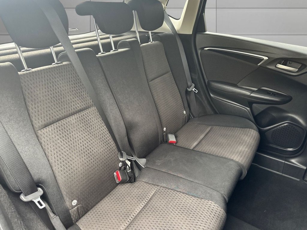 Used Honda Jazz 2018 for sale - 76185077: Photo 17