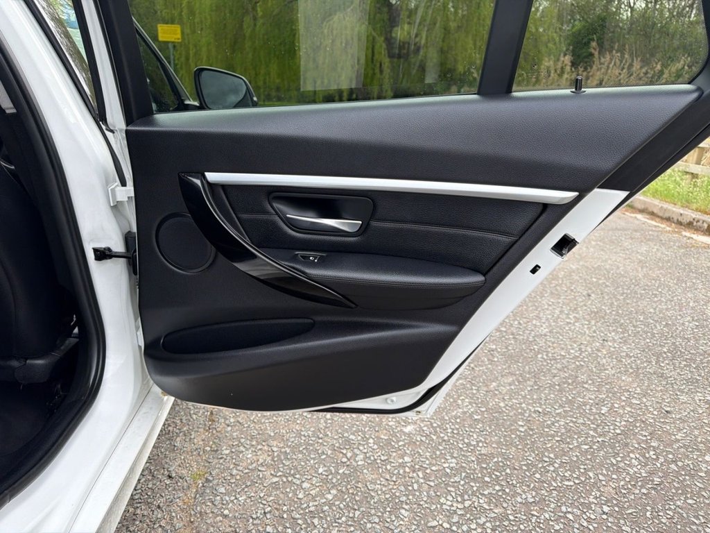 Used BMW 3 Series 2017 for sale - 78212729: Photo 27