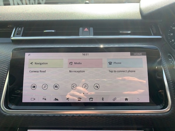 Used Land Rover Range Rover Velar 2017 for sale - 75565170: Photo 19