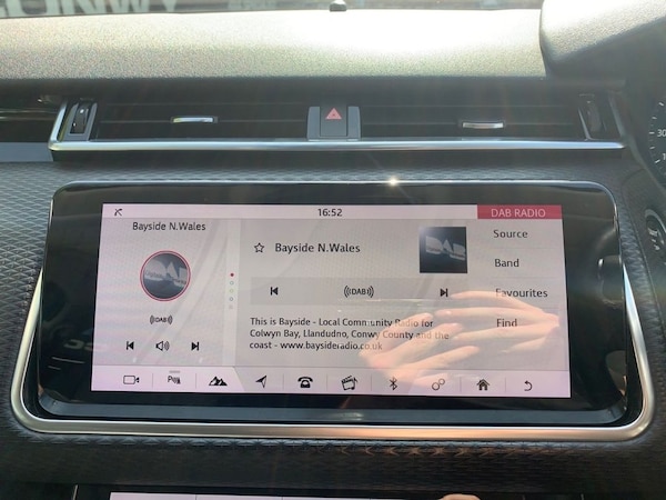 Used Land Rover Range Rover Velar 2017 for sale - 75565170: Photo 24