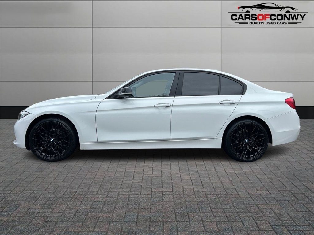 Used BMW 3 Series 2017 for sale - 77919935: Photo 4