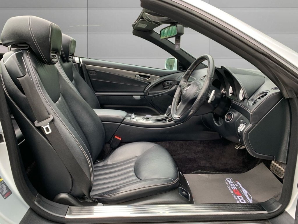 Used Mercedes-Benz SL 2009 for sale - 77668810: Photo 12