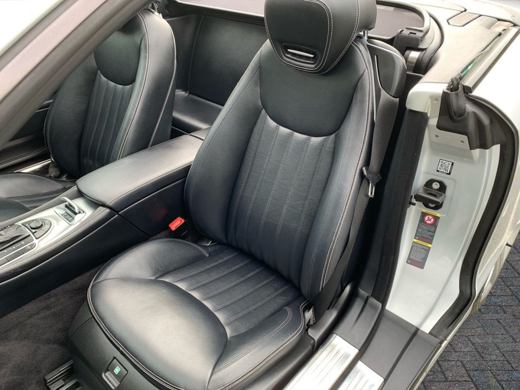 Used Mercedes-Benz SL 2009 for sale - 77668810: Photo 15