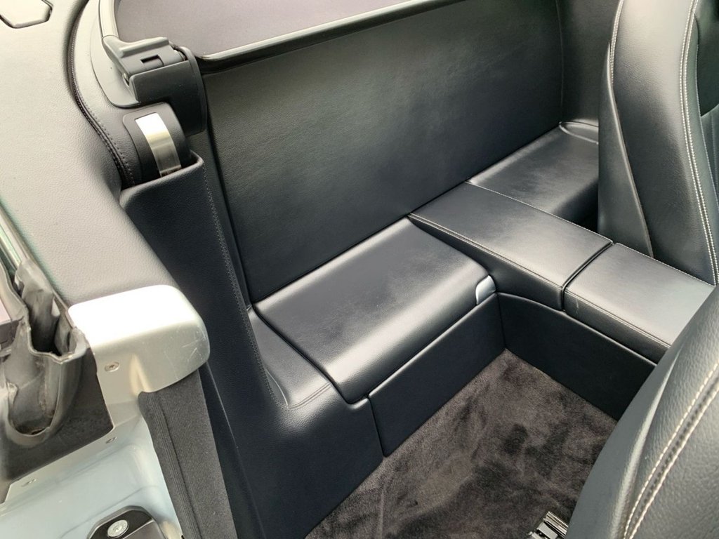 Used Mercedes-Benz SL 2009 for sale - 77668810: Photo 19