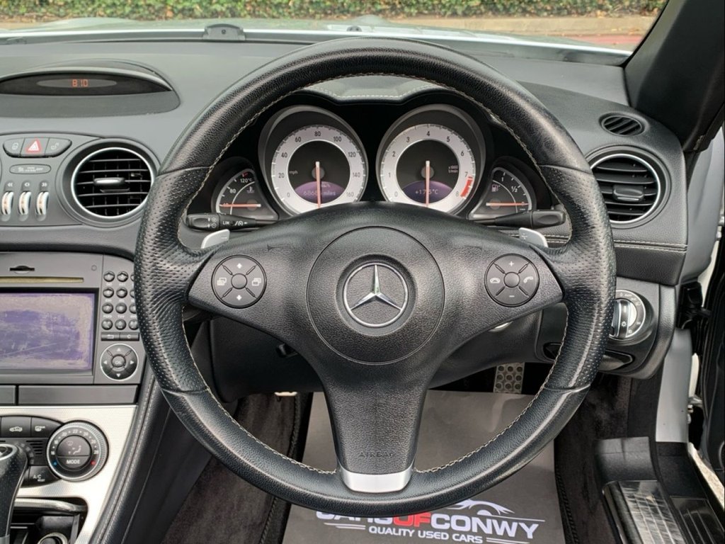 Used Mercedes-Benz SL 2009 for sale - 77668810: Photo 20