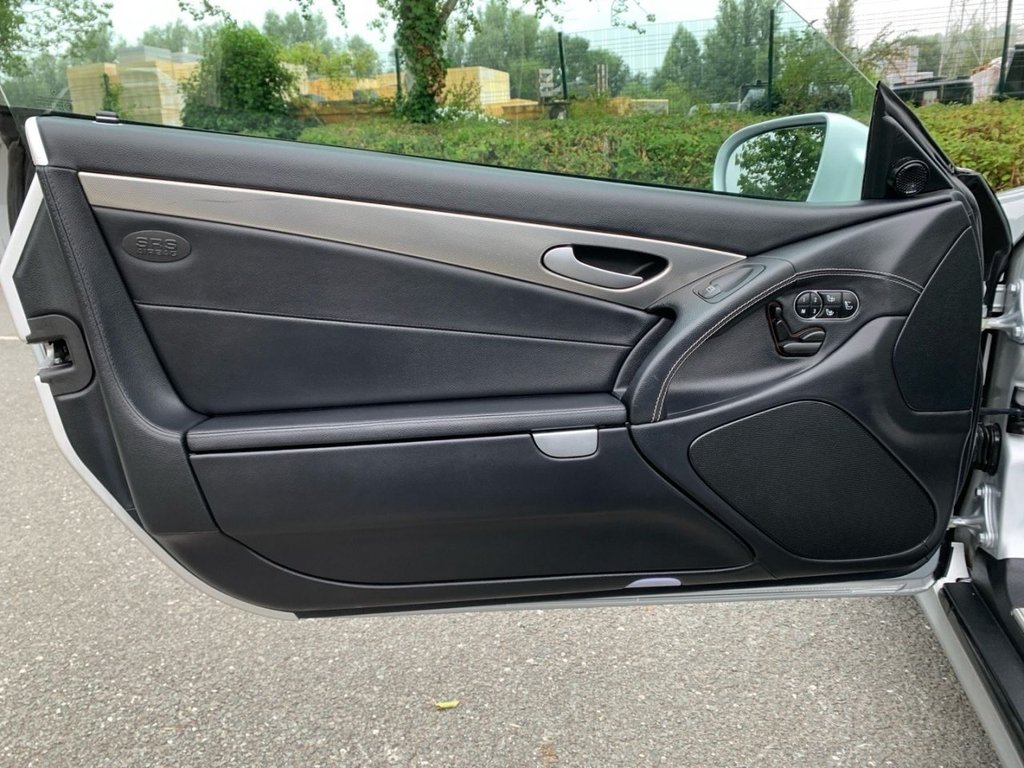 Used Mercedes-Benz SL 2009 for sale - 77668810: Photo 27