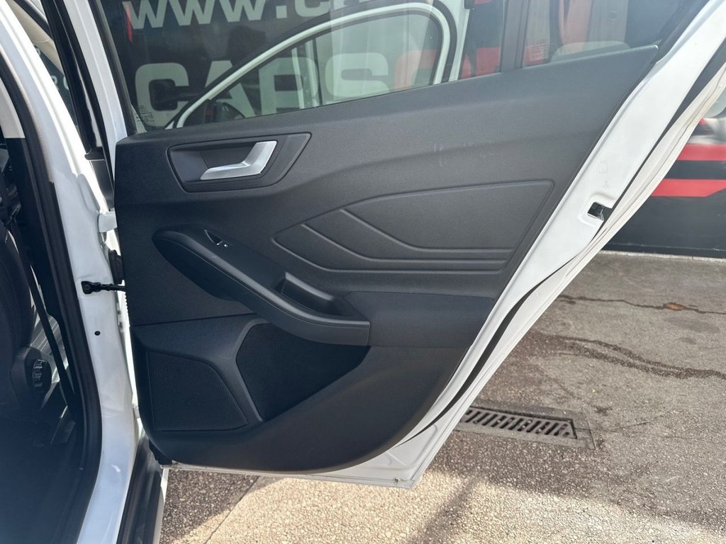 Used Ford Focus 2020 for sale - 76023816: Photo 23
