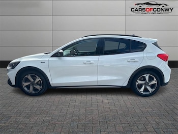 Used Ford Focus 2020 for sale - 76023816: Photo
