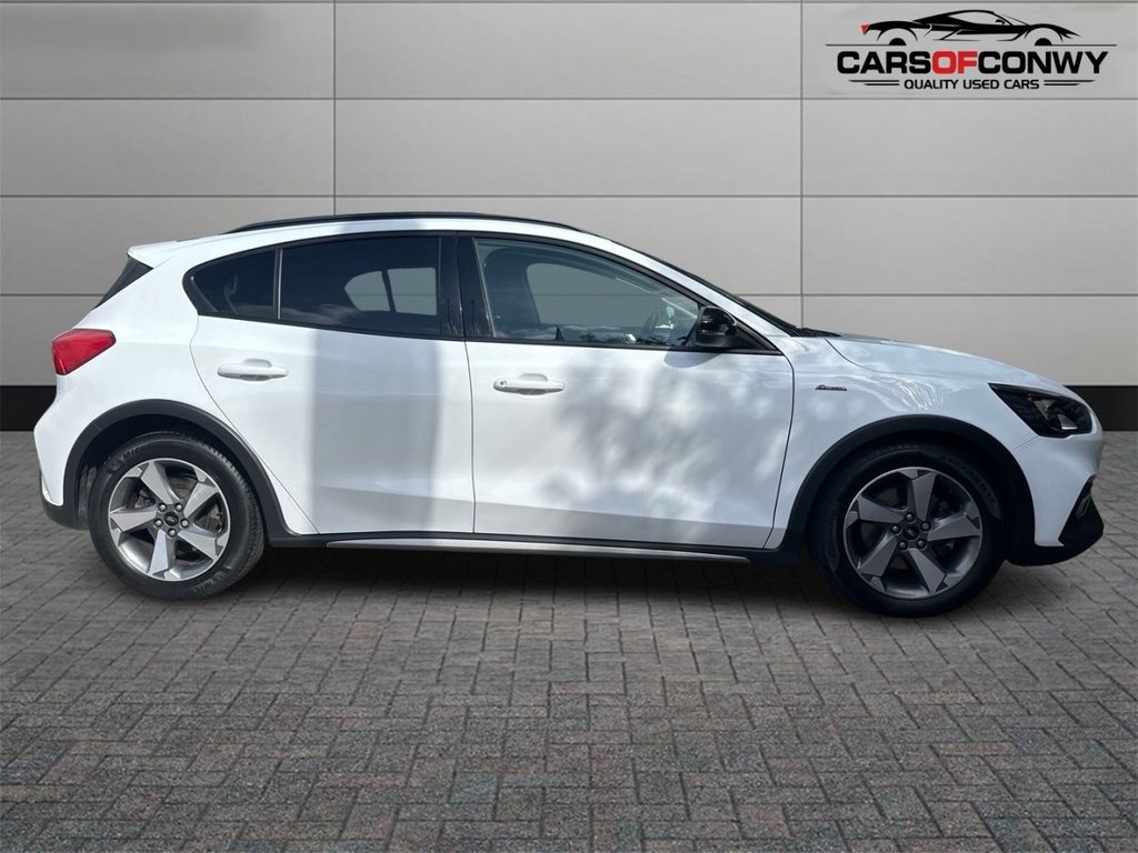 Used Ford Focus 2020 for sale - 76023816: Photo 8