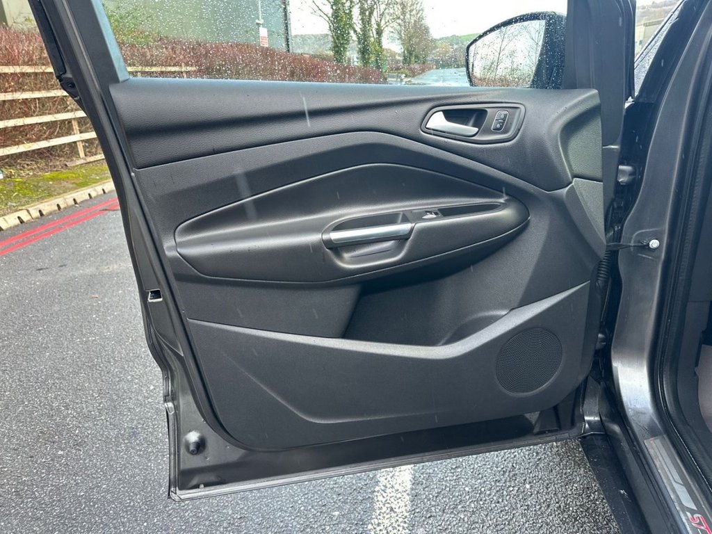 Used Ford Kuga 2017 for sale - 77593710: Photo 25