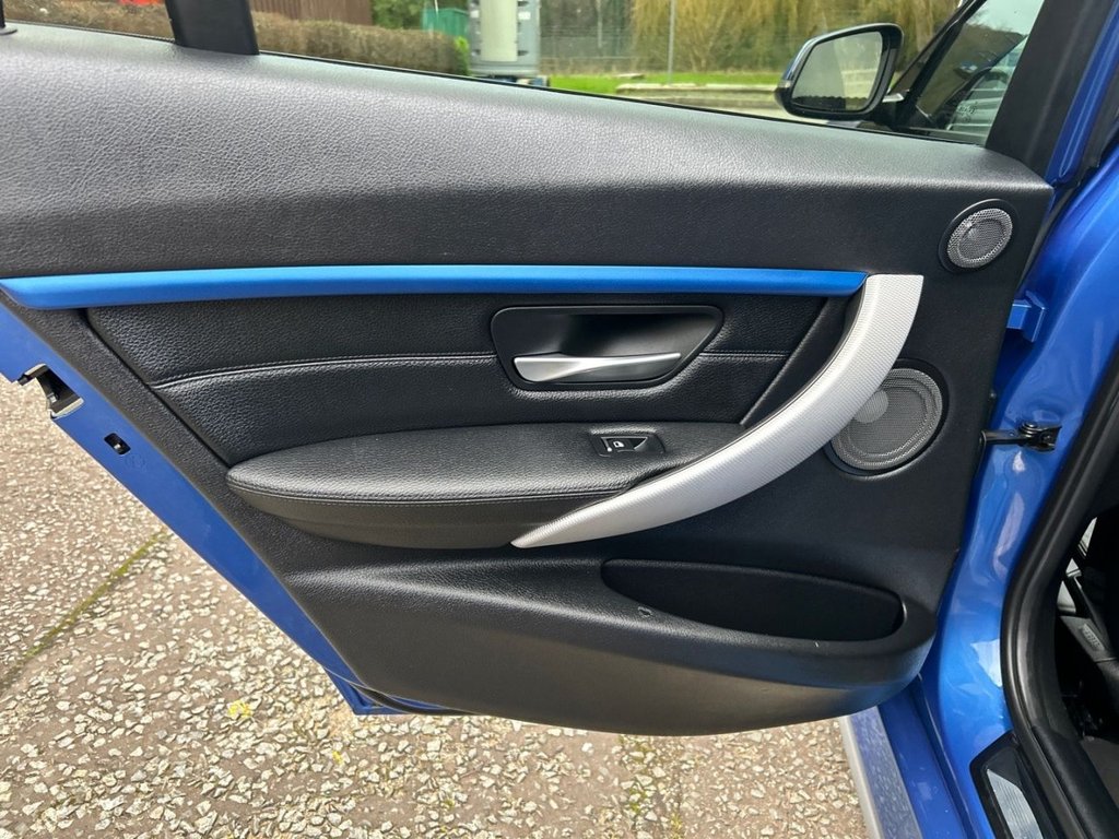 Used BMW 3 Series 2016 for sale - 77319594: Photo 28