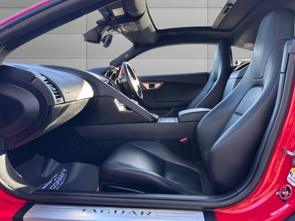 Used Jaguar F-Type 2016 for sale - 76559361: Photo 12