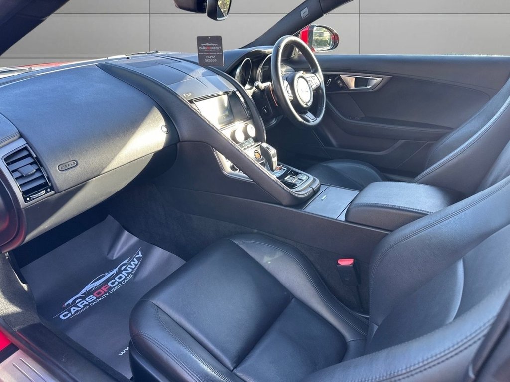 Used Jaguar F-Type 2016 for sale - 76559361: Photo 14