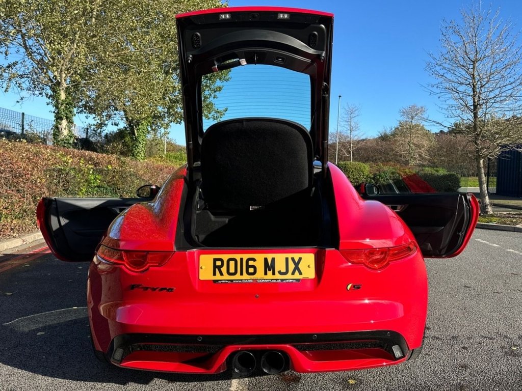Used Jaguar F-Type 2016 for sale - 76559361: Photo 25