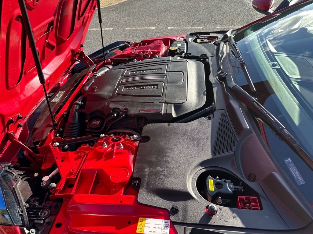 Used Jaguar F-Type 2016 for sale - 76559361: Photo 28