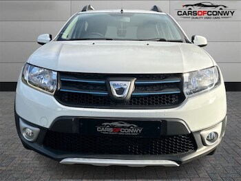 Used Dacia Sandero Stepway 2015 for sale - 76453930: Photo