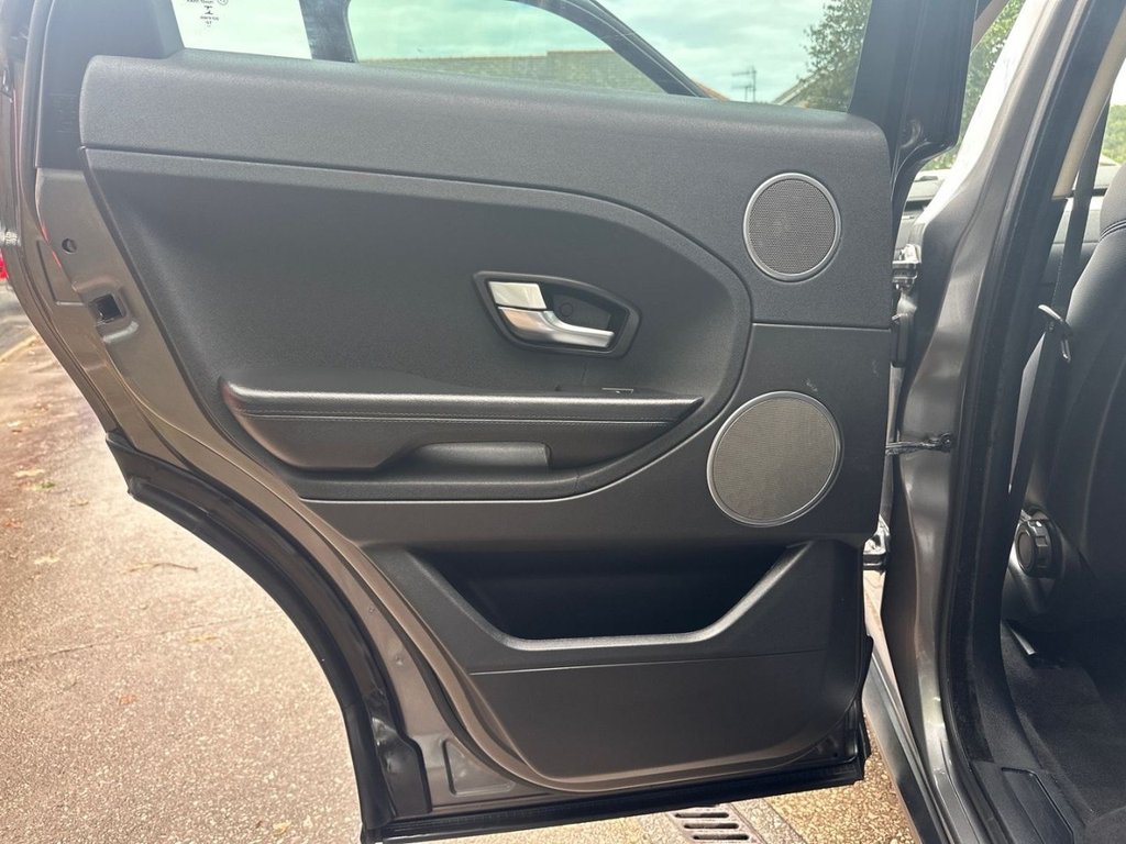Used Land Rover Range Rover Evoque 2015 for sale - 76023848: Photo 28