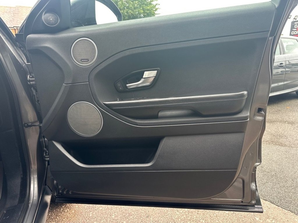 Used Land Rover Range Rover Evoque 2015 for sale - 76023848: Photo 29