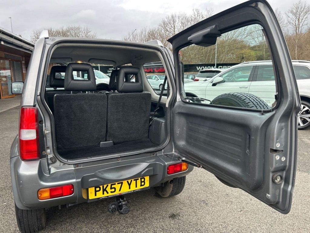 Used Suzuki Jimny 2007 for sale - 77636725: Photo 26