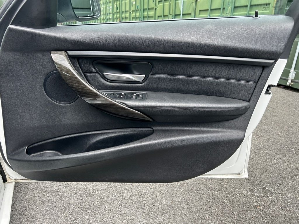 Used BMW 3 Series 2015 for sale - 77101005: Photo 26