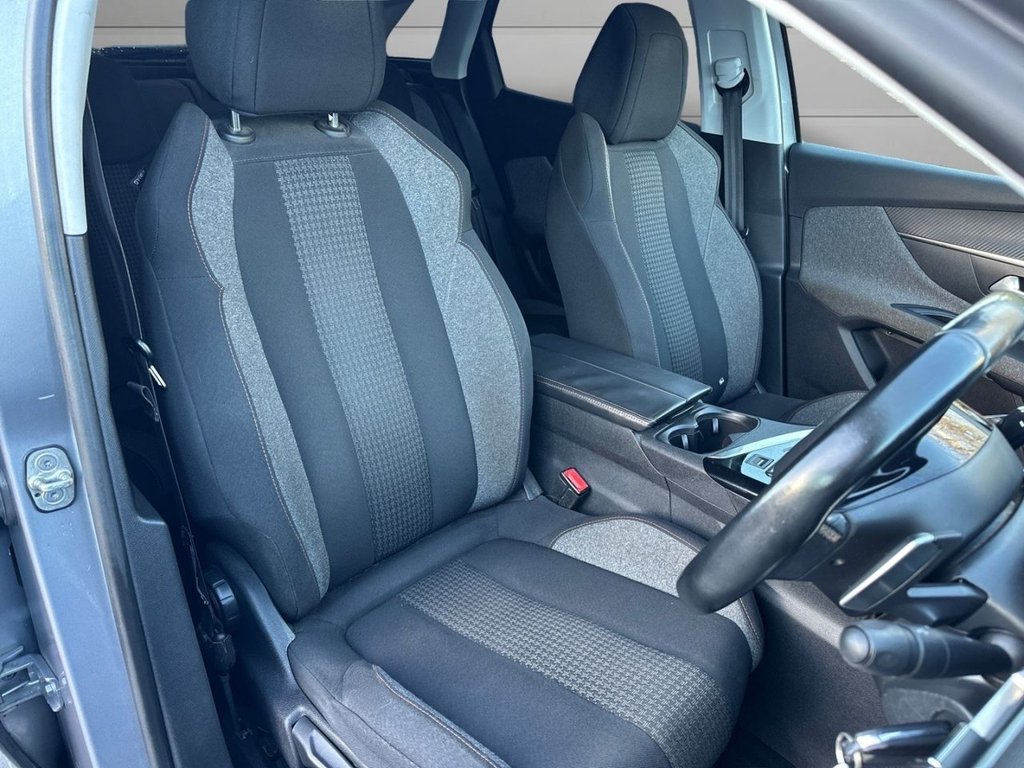 Used Peugeot 3008 2017 for sale - 77065240: Photo 10