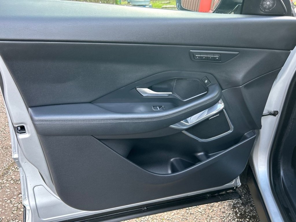 Used Jaguar E-Pace 2018 for sale - 76900392: Photo 26