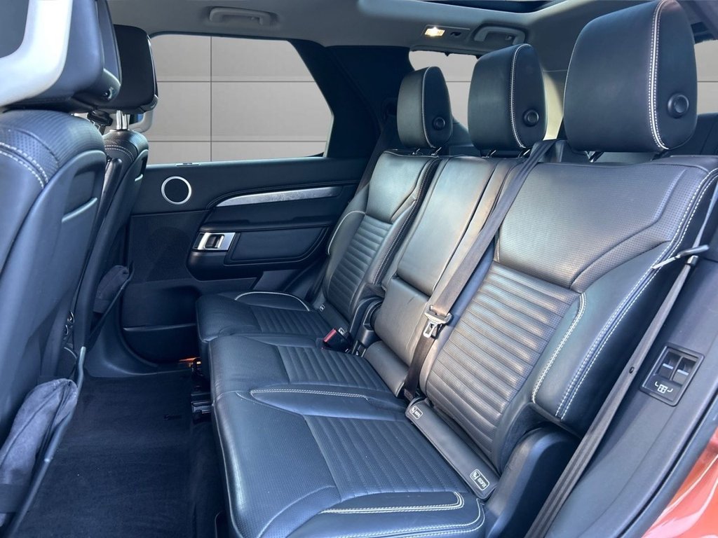 Used Land Rover Discovery 2017 for sale - 76900539: Photo 15