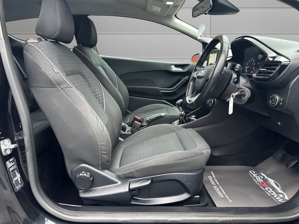 Used Ford Fiesta 2017 for sale - 77049090: Photo 13