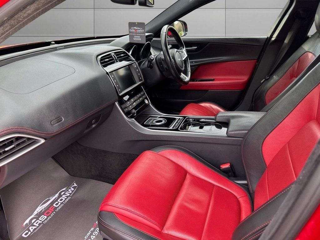 Used Jaguar XE 2015 for sale - 76454166: Photo 14