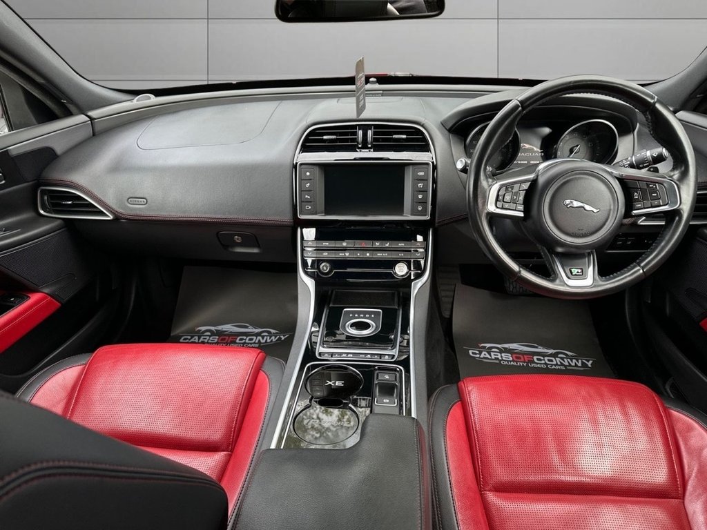 Used Jaguar XE 2015 for sale - 76454166: Photo 16