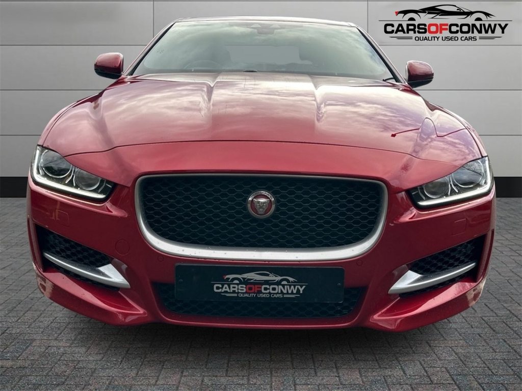 Used Jaguar XE 2015 for sale - 76454166: Photo 2