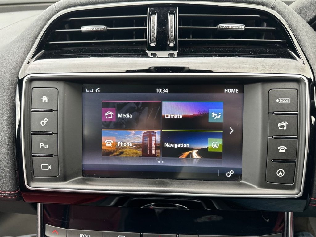 Used Jaguar XE 2015 for sale - 76454166: Photo 20