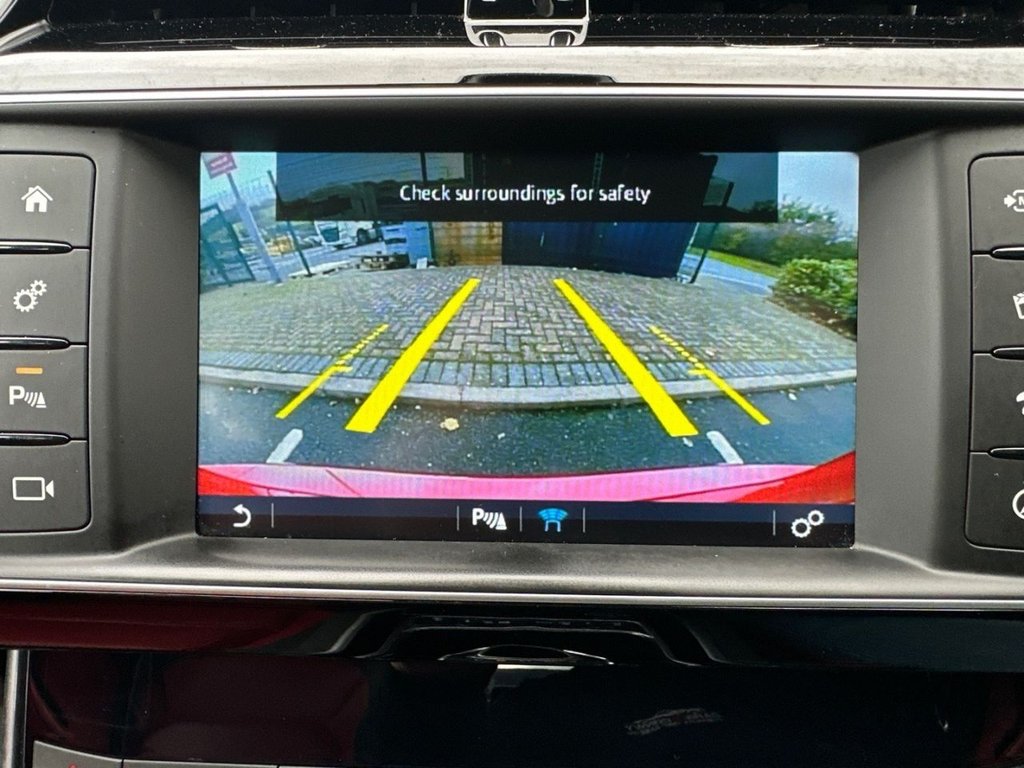 Used Jaguar XE 2015 for sale - 76454166: Photo 21