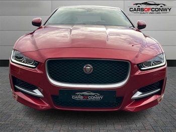 Used Jaguar XE 2015 for sale - 76454166: Photo