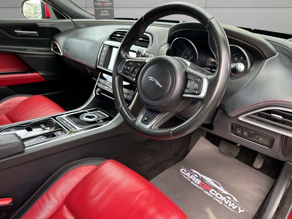 Used Jaguar XE 2015 for sale - 76454166: Photo 9