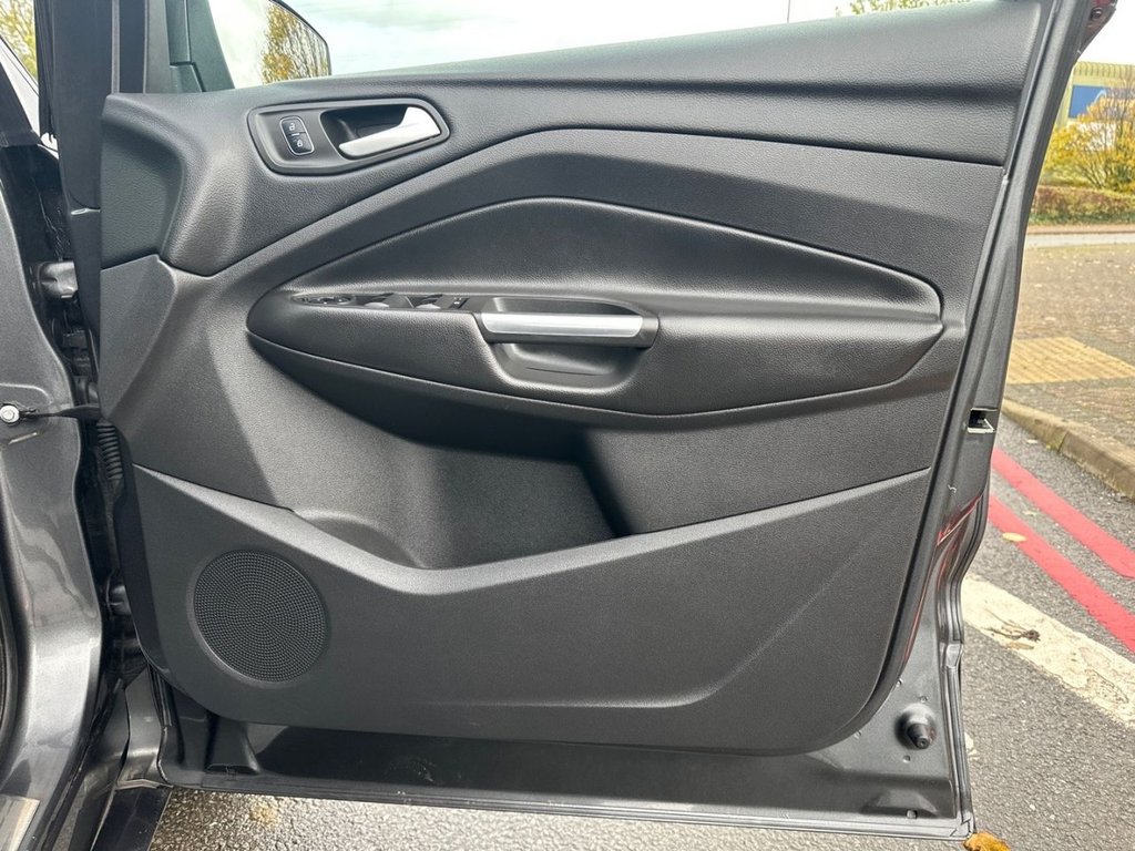 Used Ford Kuga 2019 for sale - 76604506: Photo 24